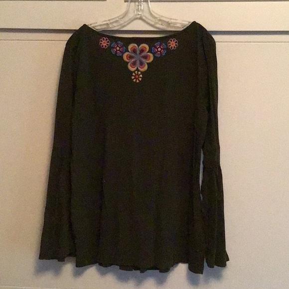 JWLA L/S olive top - Picture 2 of 3